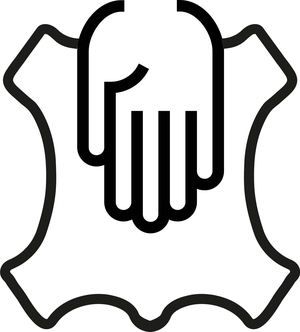 PROFESSIONAL CLEANING BY A LEATHER EXPERT ONLY