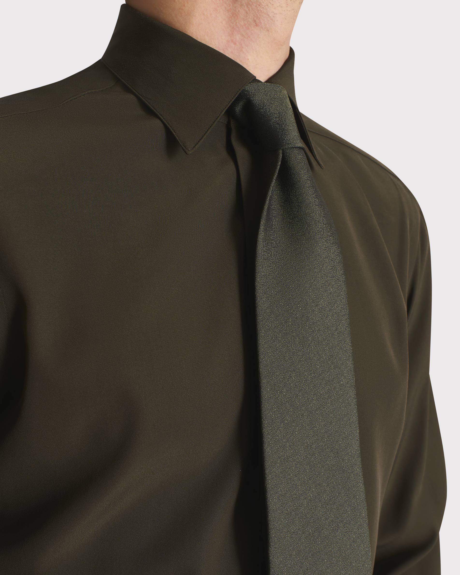 TIE IN SILK SABLE - OLIVE - Image 2