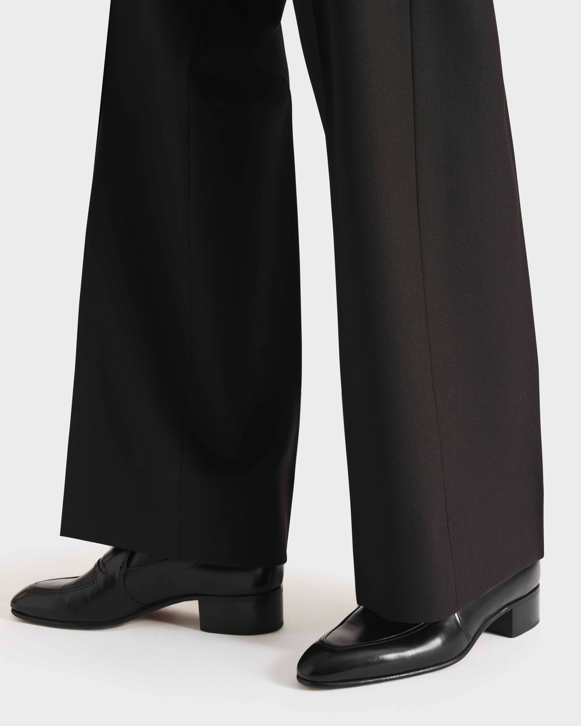 038_PENNY LOAFERS IN ANALINE KIDSKIN - BLACK_2_1260