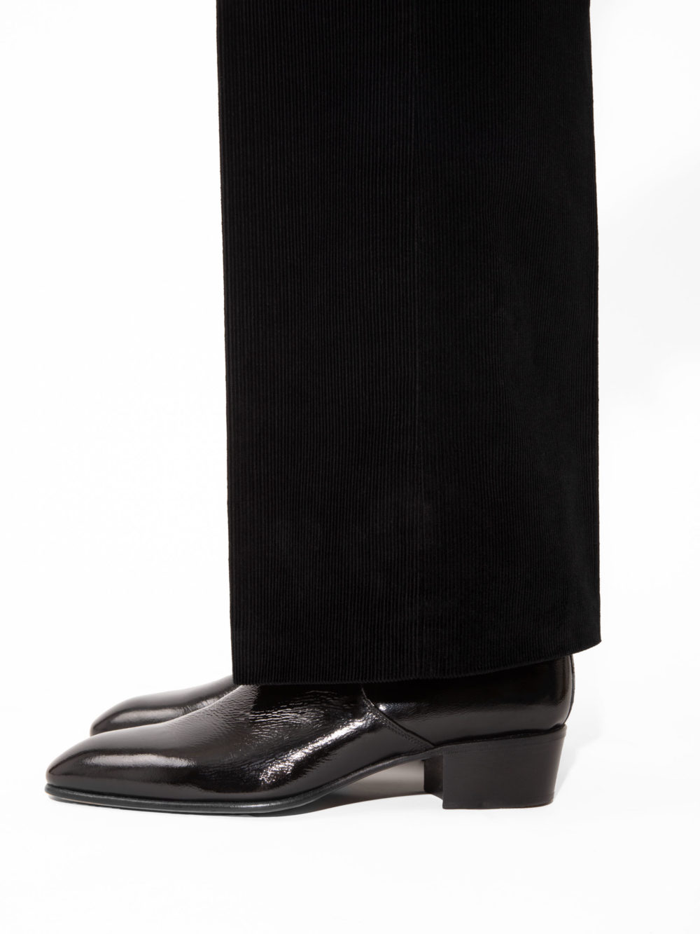 BOTTINES JODHPUR EN CUIR VERNI CRAQUELÉ – NOIRES_2