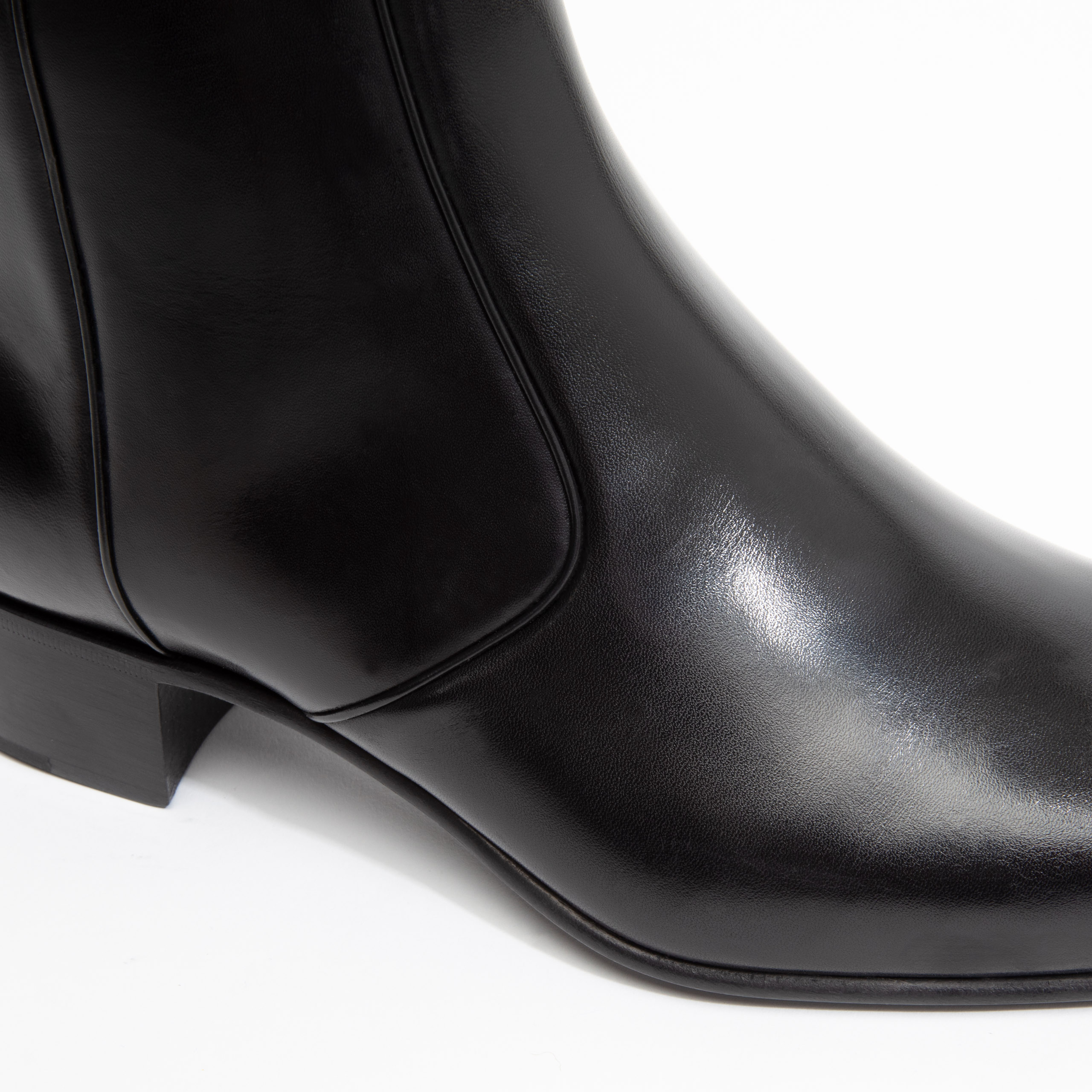 BOTTINES ZIPPÉES EN CUIR BOX - NOIRES_3