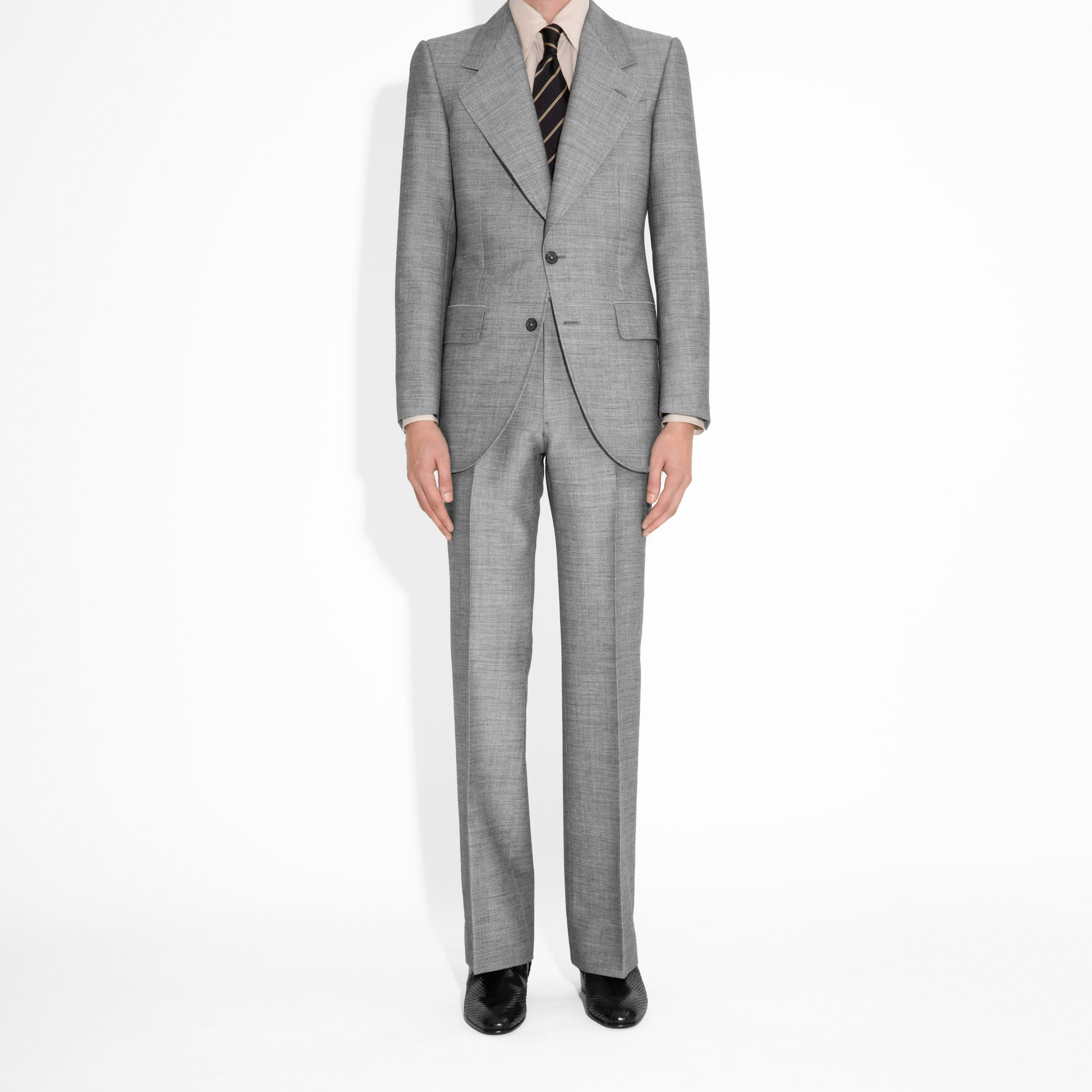 COSTUME DROIT EN VISCOSE, LAINE ET POLS DE_CHÈVRE_ GRIS_1